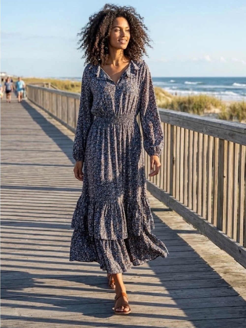 Universal threads blue floral long sleeve tiered maxi dress xs